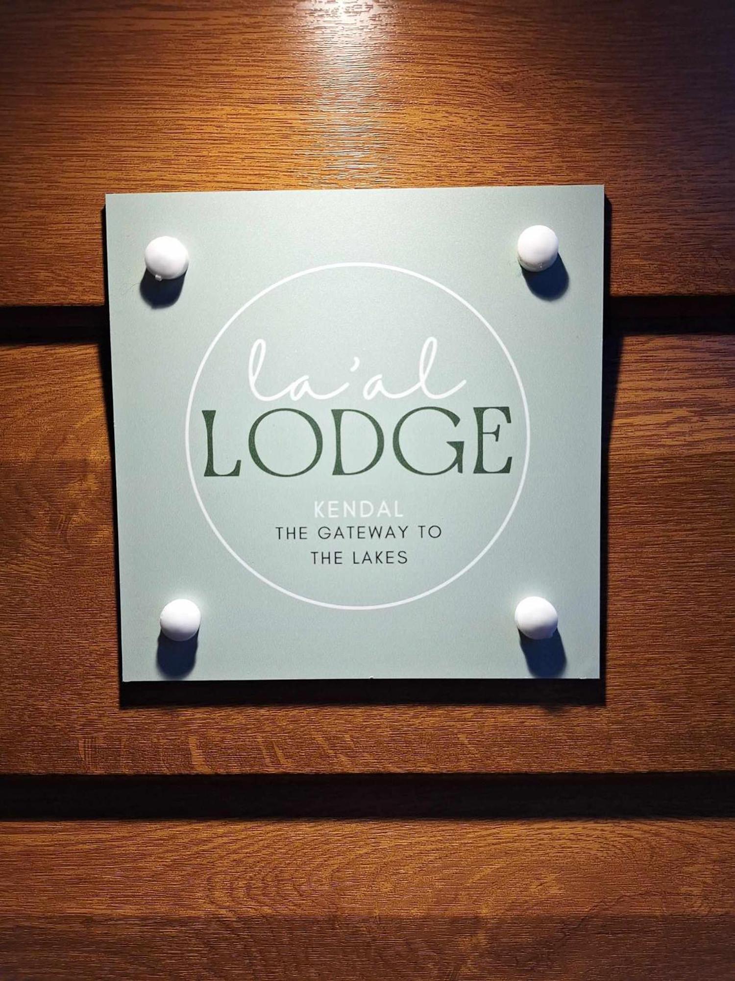 La'Al Lodge In 肯德尔 外观 照片